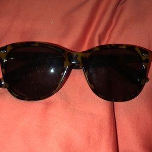 turtles cat eye sunglasses